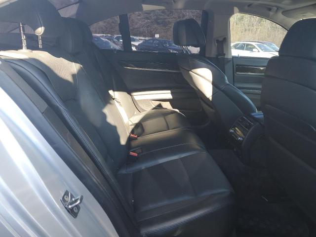 WBAKC6C55ACL67712 - 2010 BMW 750 I XDRIVE WHITE photo 10
