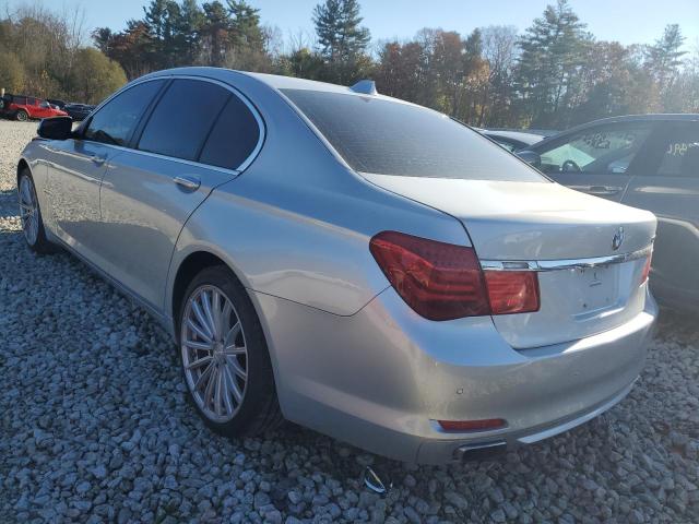 WBAKC6C55ACL67712 - 2010 BMW 750 I XDRIVE WHITE photo 2