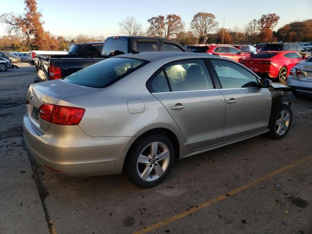 3VWLL7AJXDM274424 - 2013 VOLKSWAGEN JETTA TDI TAN photo 3