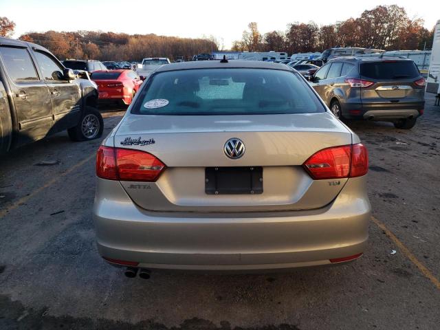 3VWLL7AJXDM274424 - 2013 VOLKSWAGEN JETTA TDI TAN photo 6