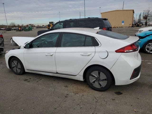 KMHC75LC4MU250640 - 2021 HYUNDAI IONIQ SE WHITE photo 2