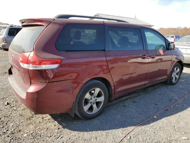 5TDKK3DC5BS064527 - 2011 TOYOTA SIENNA LE RED photo 3