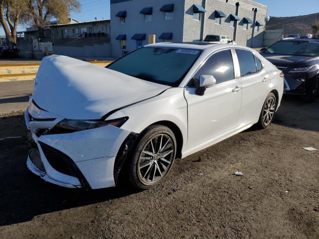 4T1S11AK7PU144817 - 2023 TOYOTA CAMRY SE NIGHT SHADE WHITE photo 1