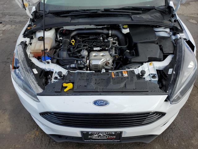 1FADP3FE5JL287309 - 2018 FORD FOCUS SE WHITE photo 11