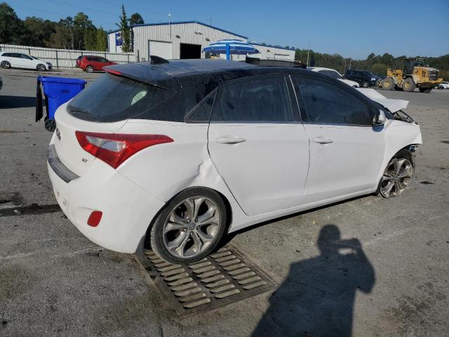 KMHD35LE8DU058560 - 2013 HYUNDAI ELANTRA GT WHITE photo 3