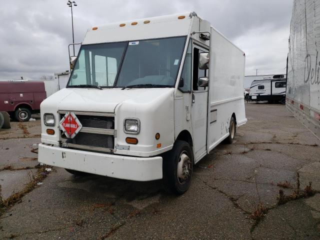 4UZA4FF44YCF80674 - 2000 FREIGHTLINER CHASSIS M LINE WALK-IN VAN WHITE photo 1