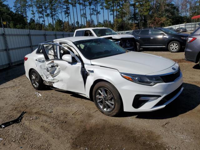 5XXGT4L38KG295725 - 2019 KIA OPTIMA LX WHITE photo 4