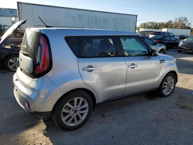 KNDJP3A5XH7415549 - 2017 KIA SOUL + SILVER photo 3