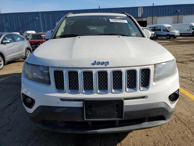 1C4NJDEB6GD572553 - 2016 JEEP COMPASS LATITUDE WHITE photo 5