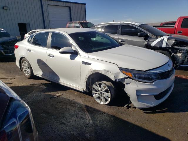 KNAGT4L35J5205219 - 2018 KIA OPTIMA LX WHITE photo 4