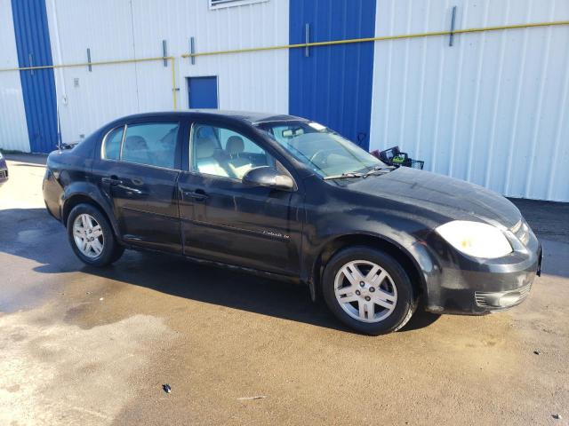 1G1AL52F357662561 - 2005 CHEVROLET COBALT LS BLACK photo 4