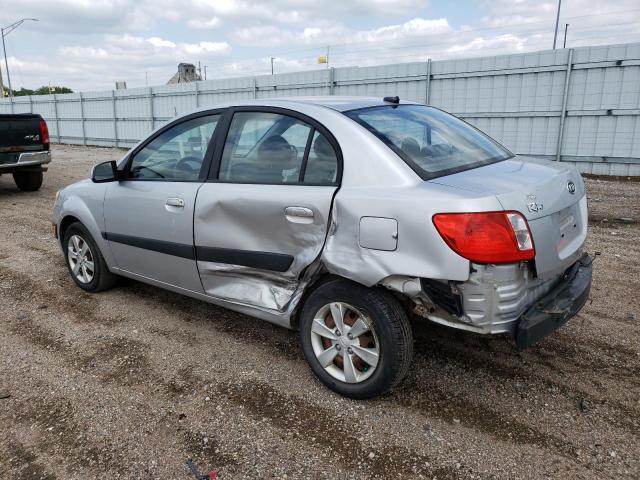 KNADE223496442227 - 2009 KIA RIO BASE SILVER photo 2