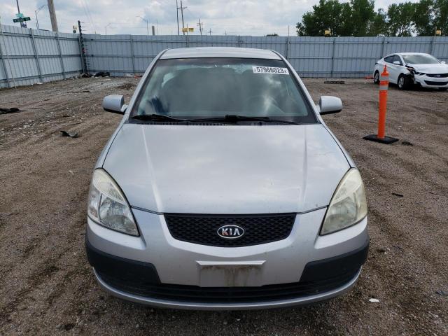 KNADE223496442227 - 2009 KIA RIO BASE SILVER photo 5