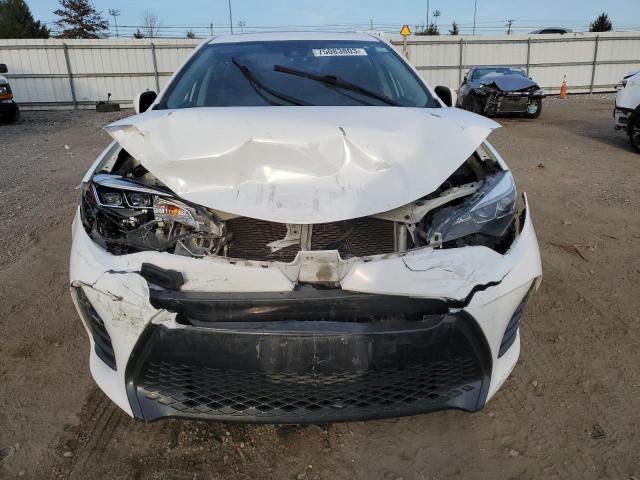 2T1BURHE4JC024990 - 2018 TOYOTA COROLLA L WHITE photo 5