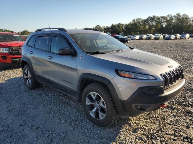 1C4PJMBS9FW770060 - 2015 JEEP CHEROKEE TRAILHAWK SILVER photo 4