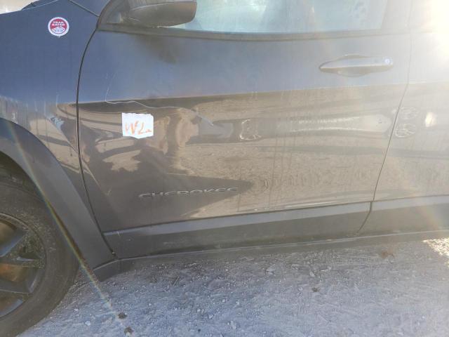 1C4PJMBS4GW111160 - 2016 JEEP CHEROKEE TRAILHAWK ნაცრისფერი ფოტო 13