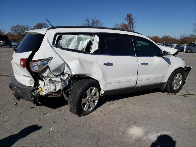 1GNLVGED7AS122063 - 2010 CHEVROLET TRAVERSE LT WHITE photo 3