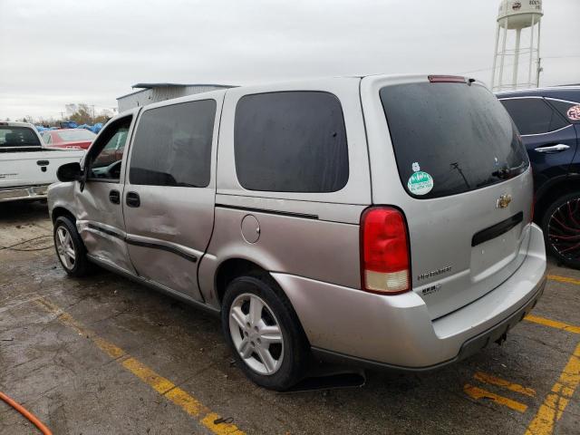 1GNDV03L75D262145 - 2005 CHEVROLET UPLANDER SILVER photo 2