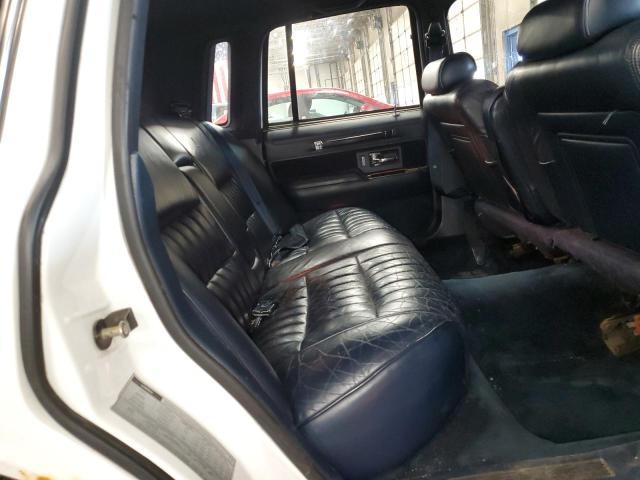 1LNLM81W8PY692356 - 1993 LINCOLN TOWN CAR EXECUTIVE WHITE photo 10