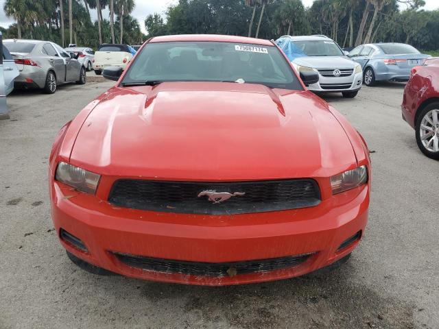 1ZVBP8AMXC5236616 - 2012 FORD MUSTANG RED photo 5