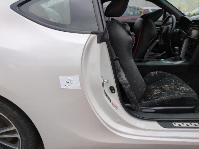 JF1ZNAA15E9700286 - 2014 TOYOTA SCION FR-S 白色 照片 12