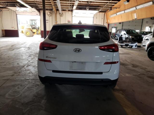 KM8J2CA44KU979997 - 2019 HYUNDAI TUCSON SE WHITE photo 6