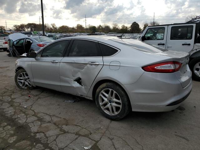 3FA6P0HD1GR250778 - 2016 FORD FUSION SE SILVER photo 2