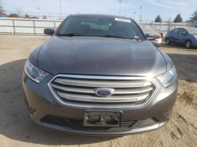 1FAHP2E81GG130918 - 2016 FORD TAURUS SEL GRAY photo 5