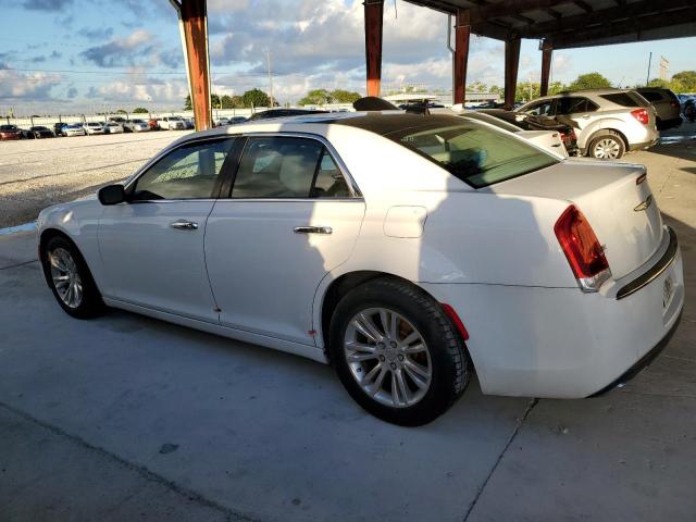 2C3CCAEG2FH802185 - 2015 CHRYSLER 300C WHITE photo 2