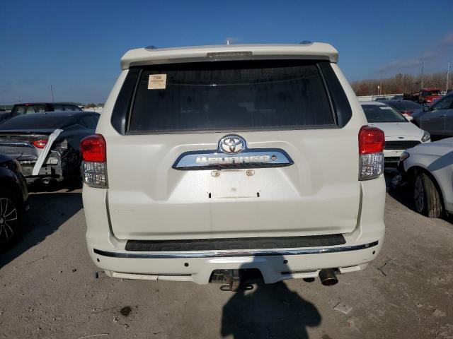 JTEBU5JR2B5054067 - 2011 TOYOTA 4RUNNER SR5 WHITE photo 6