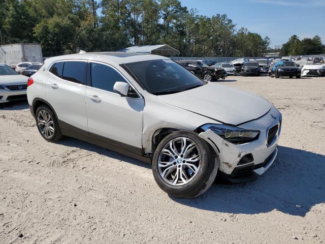 WBXYJ5C55K5N56253 - 2019 BMW X2 XDRIVE28I WHITE photo 4