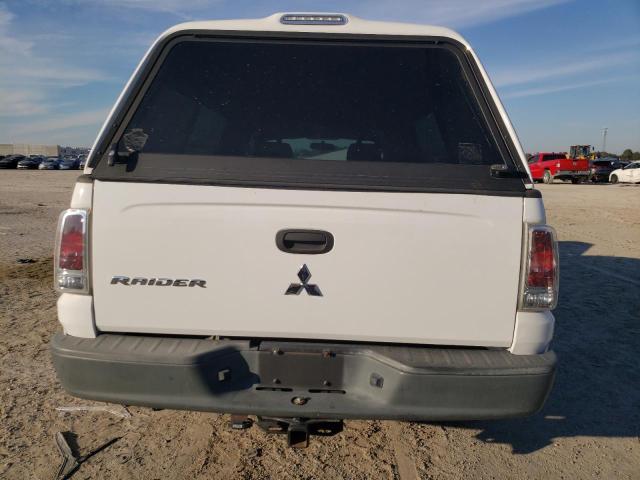 1Z7HC22K87S125268 - 2007 MITSUBISHI RAIDER LS WHITE photo 6