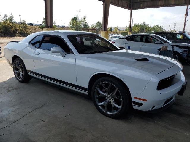 2C3CDZAG8HH554318 - 2017 DODGE CHALLENGER SXT WHITE photo 4