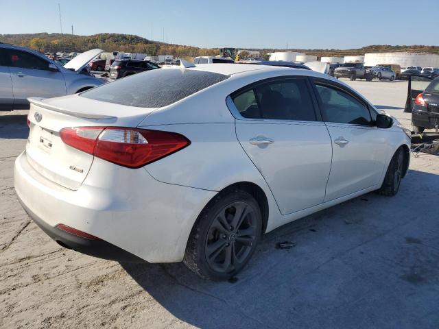 KNAFZ4A85F5374334 - 2015 KIA FORTE EX WHITE photo 3