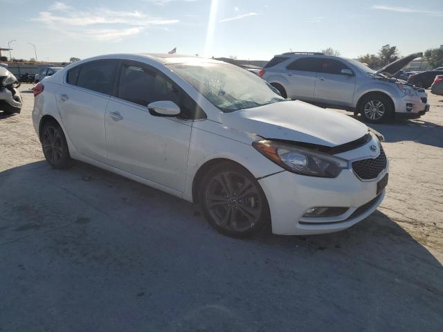 KNAFZ4A85F5374334 - 2015 KIA FORTE EX WHITE photo 4