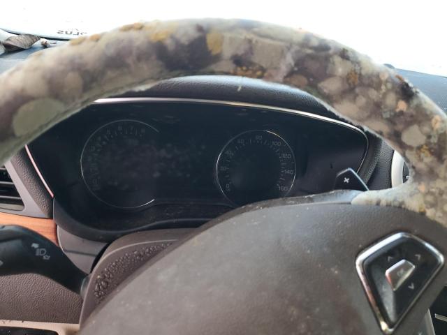 5LMCJ2C99KUL46150 - 2019 LINCOLN MKC SELECT Բորդո լուսանկար 9