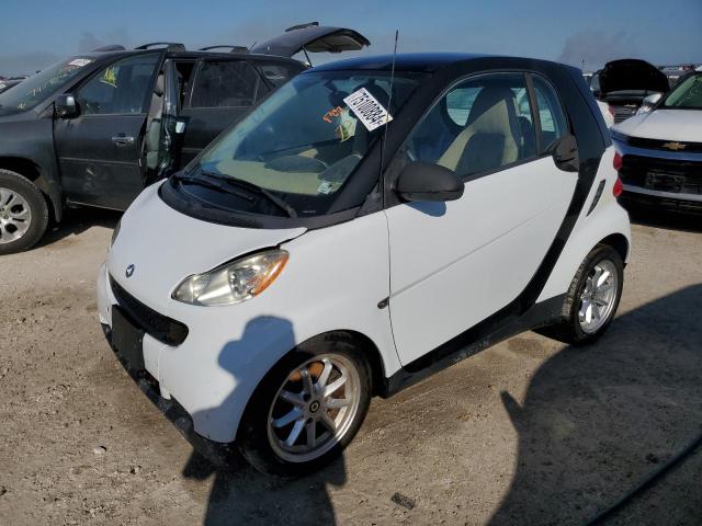 WMEEJ31X29K293208 - 2009 SMART FORTWO PURE WHITE photo 1