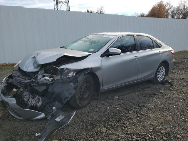 4T1BF1FK1HU354471 - 2017 TOYOTA CAMRY LE SILVER photo 1