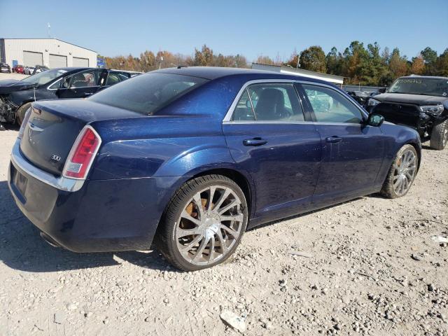 2C3CCAAG3DH657127 - 2013 CHRYSLER 300 BLUE photo 3