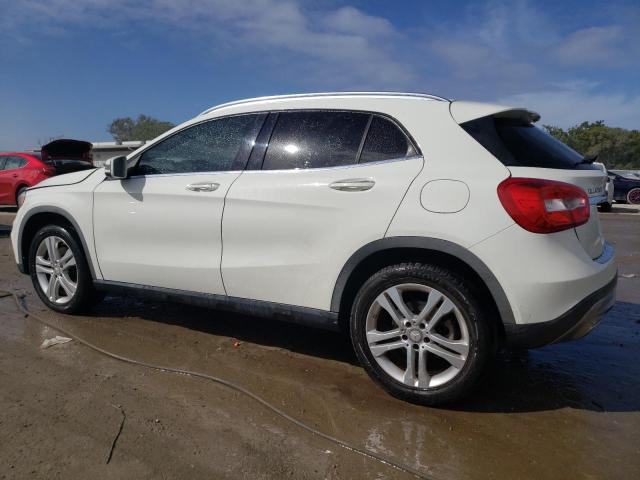 WDCTG4EB4FJ129270 - 2015 MERCEDES-BENZ GLA 250 WHITE photo 2