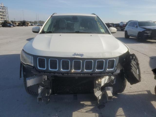 3C4NJCBB2KT793746 - 2019 JEEP COMPASS LATITUDE WHITE photo 5