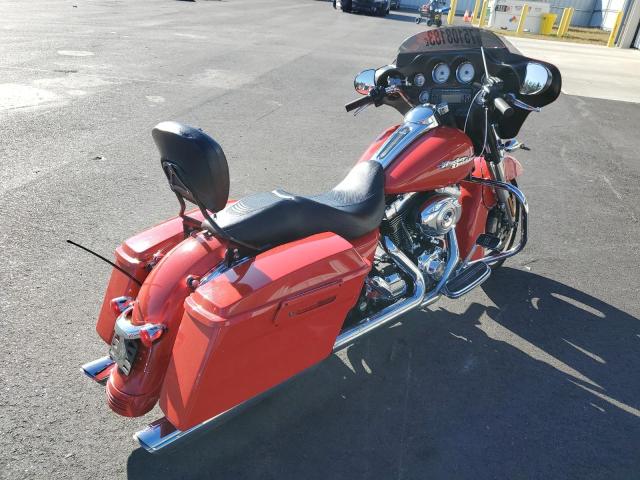 1HD1KB415AB643218 - 2010 HARLEY-DAVIDSON FLHX 红色 照片 4