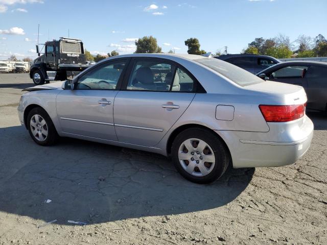 5NPET4AC4AH646160 - 2010 HYUNDAI SONATA GLS SILVER photo 2