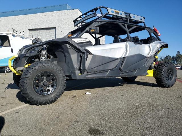 3JBVMAY21KK000058 - 2019 CAN-AM MAVERICK X TURBO SILVER photo 2