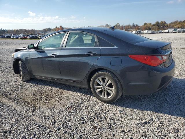 5NPEB4AC8CH346885 - 2012 HYUNDAI SONATA GLS GRAY photo 2