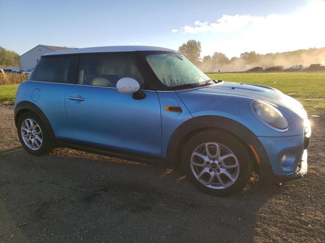 WMWXP5C30H3C64360 - 2017 MINI COOPER BLUE photo 4