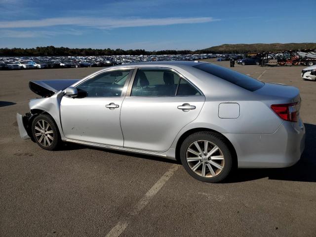 4T4BF1FK6ER370263 - 2014 TOYOTA CAMRY L SILVER photo 2