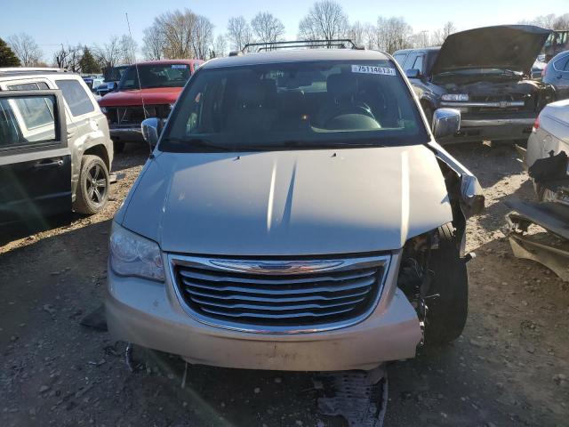 2C4RC1CG2CR363438 - 2012 CHRYSLER TOWN & COU TOURING L GOLD photo 5