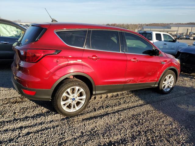 1FMCU0GD9KUA29787 - 2019 FORD ESCAPE SE RED photo 3