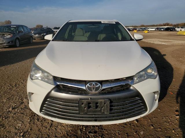 4T4BF1FK4FR453403 - 2015 TOYOTA CAMRY LE WHITE photo 5